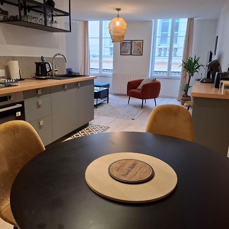 Joli Appartement Au Coeur De มากง ภายนอก รูปภาพ