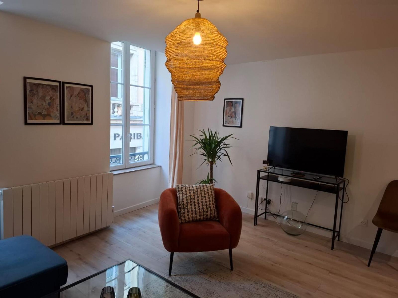 Joli Appartement Au Coeur De มากง ภายนอก รูปภาพ